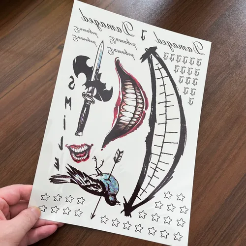 Miniatura 5 de 3 hojas de tatuajes temporales PadOUN The Joker, tatuajes falsos de Halloween de Suicde Squad, tatuaje adhesivo para disfraces de Halloween