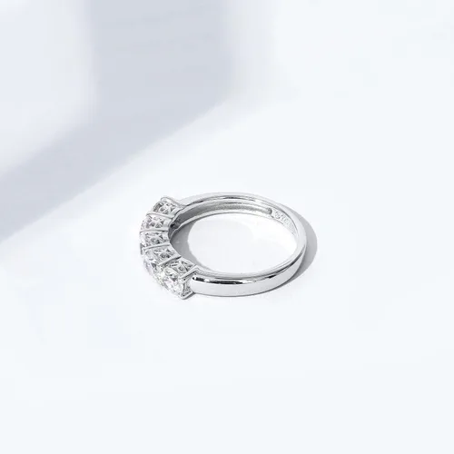 Miniatura 4 de Tienda Collection Sterling Silver Five-Stone Ring set with Round Cut Infinite Elements Cubic Zirconia