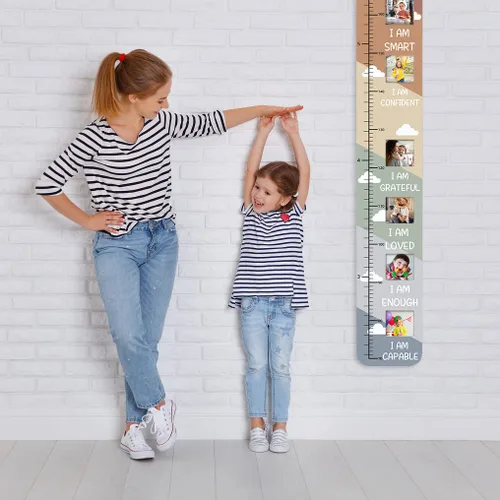 Miniatura 2 de Tabla de crecimiento inspiradora de madera maciza para niños con ventanas de fotos, tabla de altura motivacional para niños, tabla de pared plegable