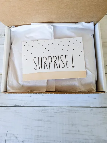 Miniatura 2 de Caja de anuncios de embarazo sorpresa de abuelos, caja única para revelar bebé con divertido mameluco