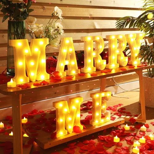 Miniatura 2 de Fumete Luces de Letras "Cásate Conmigo", Luz Nocturna Decorativa con 4000 Piezas de Pétalos de Rosa, 72 Velas Románticas, Alimentación USB para Rojo