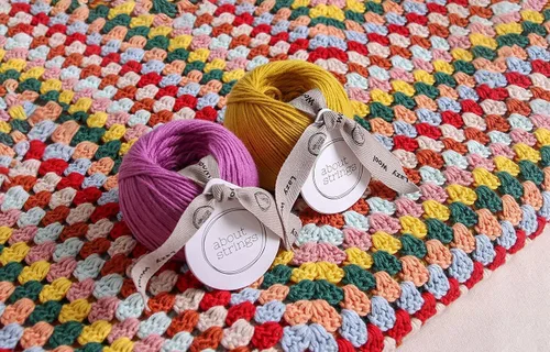 Lazy Wool - Hilo de mezcla de algodón merino suave, peso peinado ligero DK, lavable a máquina, sin picazón, paquete de 4 (436 yardas en total), 25
