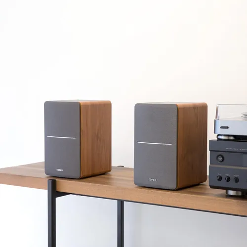 Miniatura 2 de Edifier P12 - Altavoz pasivo para estantería – Altavoces de 2 vías con soporte de pared integrado – Color madera, par – Necesita amplificador