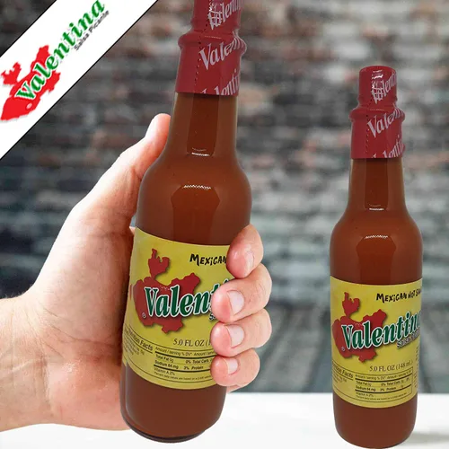 Miniatura 3 de Valentina Salsa Red Hot Sauce Salsa mexicana picante totalmente natural, vegana, mezcla de especias hecha de pimientos rojos, perfecta para papas