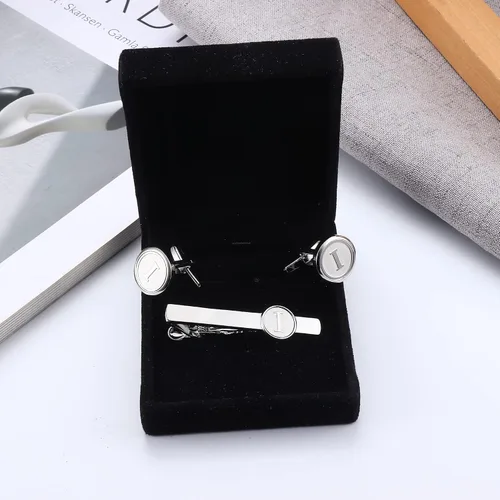 Miniatura 2 de THUNARAZ Juego de gemelos con inicial y clip de corbata para hombre, gemelos personalizados del alfabeto A-Z y barra de corbata con caja de regalo