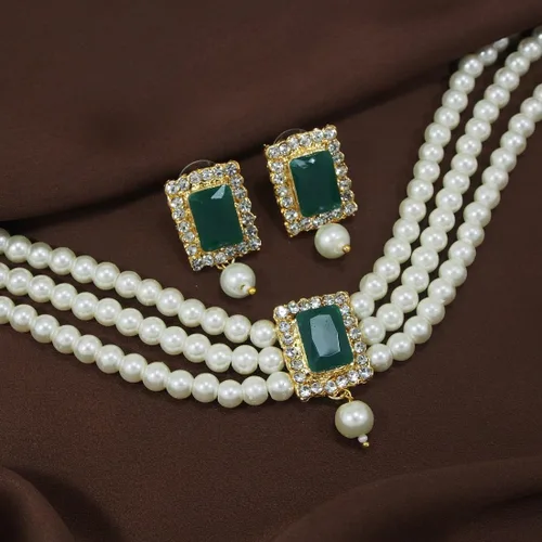 Miniatura 2 de I Jewels Gold Plated Stone Pearl Choker Necklace Jewelry Set of 2 with Stud Earrings for Women Indian Traditional Festive Wedding Bridal Bollywood