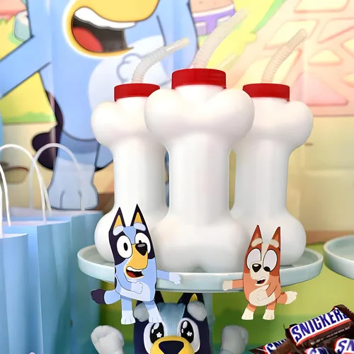 Miniatura 2 de Fun Express 12 tazas de hueso de perro con pajitas de 7.5 pulgadas, tazas en forma de hueso de 14 onzas, suministros y recuerdos para fiesta
