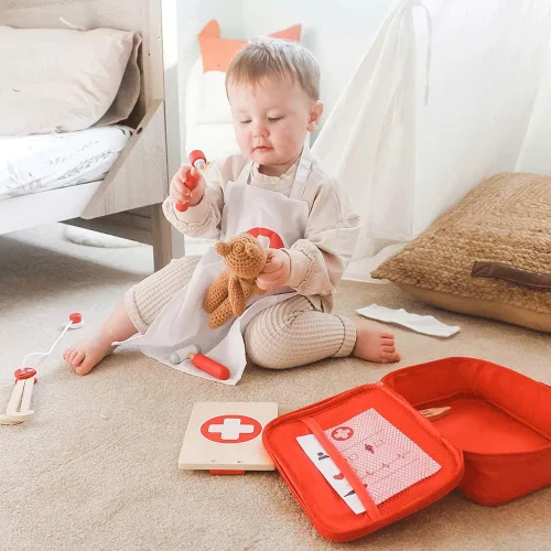 Miniatura 9 de Bigjigs Toys Juego de médicos para niños, juego de médicos de madera de 10 piezas con estetoscopio para niños, termómetro, medicina y más en estuche