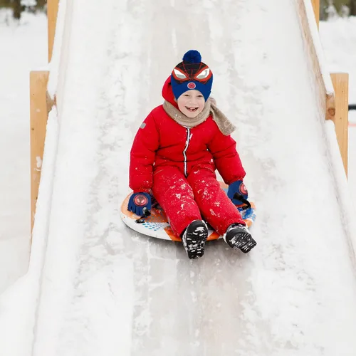 Miniatura 4 de Marvel Spider-Man - Sombrero de invierno y guantes de nieve para niños y niños juego de 2 piezas gorro con pompones con guantes cálidos