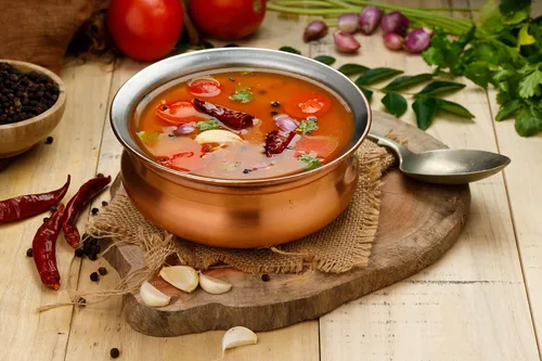 Miniatura 6 de Hojas de curry frescas - 4 oz - Paquete de $3.74 por oz - Inspeccionado por el USDA en el sitio, cultivado en Florida, altamente aromático y sabroso