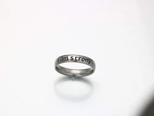 Miniatura 4 de Ronliy - Anillo de acero inoxidable con texto en inglés "I am Bas