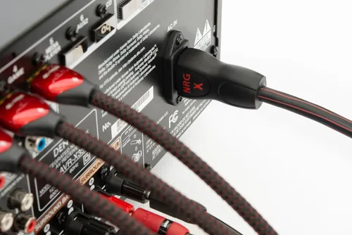 Miniatura 3 de AudioQuest NRG-X3 Cable de Alimentación (3.3 ft, 1 x C13 > 1 x Enchufe de pared de 3 clavijas)