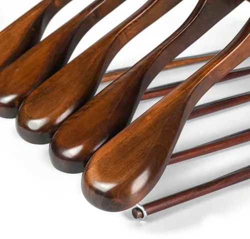 Miniatura 4 de Perchas de madera de lujo para hombros anchos, paquete de 6, con barra de bloqueo, acabado retro liso, percha de madera para traje y abrigo
