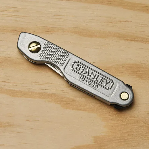 Miniatura 3 de Herramientas Stanley Consumer 10-049 Cuchillo multiusos de bolsillo robusto