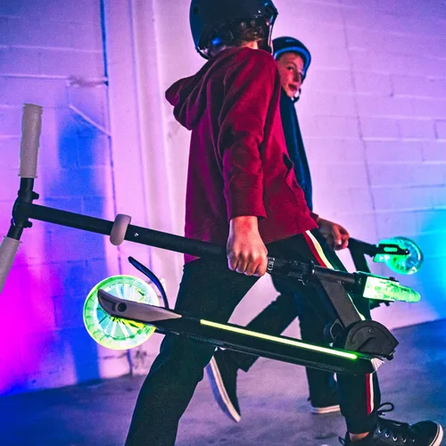 Miniatura 7 de Patinete Aero para niños de 5 a 8 años, luces dinámicas, freno de mano y absorción de golpes, scooter de 2 ruedas para niños y niñas, plegable