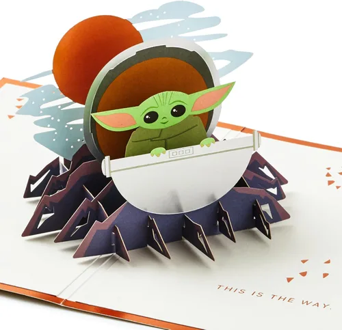 Hallmark Star Wars Tarjeta Emergente de Cumpleaños o Felicitaciones (Baby Yoda) Que el 4 te Acompañe, Tarjeta 3D Signature Paper Wonder