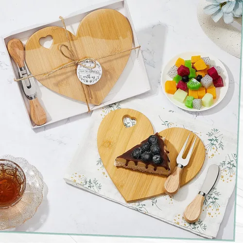 Miniatura 4 de Patelai Juego de 24 tableros de queso con forma de corazón para baby shower, con cuchillo, mini tablero de madera para charcutería, caja de regalo