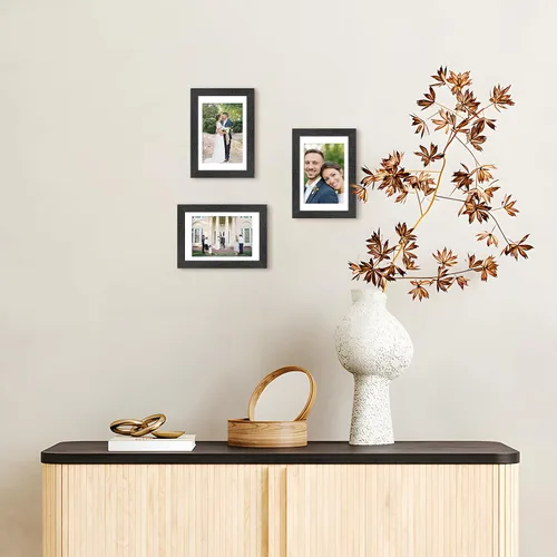 Miniatura 7 de ATOBART Juego de 3 portarretratos de 4 x 6, marco de fotos de madera negra para pared y mesa, se adapta a 3.5 x 5 pulgadas con paspartú o 4 x 6 sin