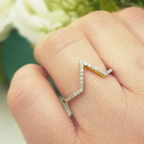 Miniatura 3 de Dazzlingrock Collection Anillo de Chevron de boda en forma de V apilable de diamante blanco redondo de 0.15 quilates (ctw) para mujer Oro de 14