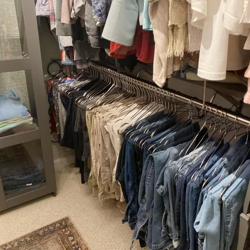 Miniatura 8 de KINJOEK Paquete de 50 perchas de alambre para ropa, 17.7 pulgadas de alambre de acero inoxidable para ropa seca y húmeda, ropa interior y pantalones