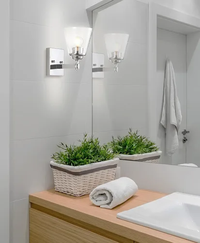 Miniatura 2 de JONATHAN Y Lámpara de pared cromada Marion de 5 pulgadas para decoración de baño, pantalla de vidrio transparente con semillas, lámpara reversible