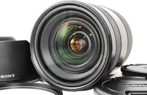 Sony Lente de zoom Carl Zeiss Vario Sonnar T de 0.945 -2.756 in f/2.8 para cámaras SLR digitales Sony Alpha - Versión internacional (sin garantía)