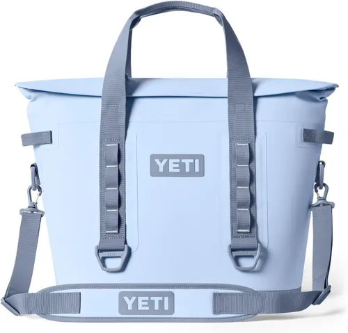Miniatura 28 de YETI Enfriadores suaves portátiles Hopper Serie M con acceso MagShield Rojo de vid silvestre