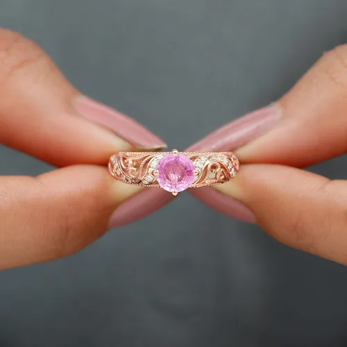 Miniatura 23 de Anillo de compromiso redondo de zafiro rosa cultivado en laboratorio certificado con diamante Calidad AAAA Anillo de estilo vintage para mujer