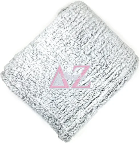 Miniatura 6 de Go Greek Chic Alpha Chi Omega - Manta de sherpa bordada (azul marino)