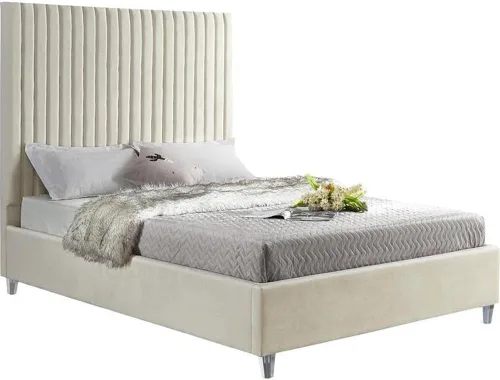 Meridian Furniture CandaceCream-F Colección Candace Moderna | Cama matrimonial tapizada de terciopelo contemporánea, tela de terciopelo crema,