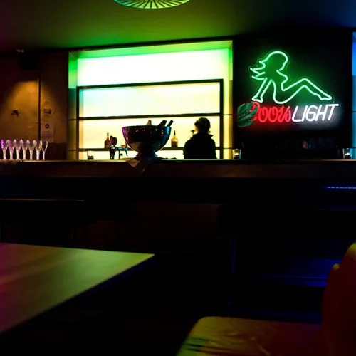 Miniatura 7 de Letrero de Luz de Neón Crs Light Letreros de LED de Cerveza para Decoración de Bar de Cueva de Hombre Luces de Neón LED de Dama Verde Letrero