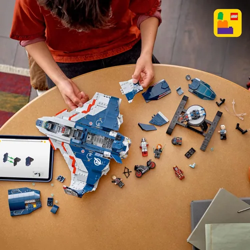 Miniatura 6 de LEGO Marvel Avengers: Age of Ultron Quinjet - Juguete para niños y niñas, a partir de 12 años, juguete de los Vengadores con 5 figuras de acción