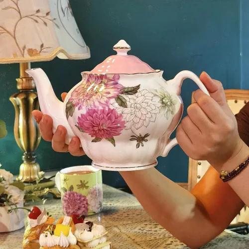 Miniatura 2 de Tetera de porcelana de hueso, teaset inglés, diseño floral de dalia con borde dorado, 37 onzas