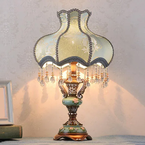 Miniatura 11 de Lámpara de mesa de estilo victoriano, lámpara de mesa decorativa de flores antiguas, luz de noche de tela azul, elegante lámpara de mesita de noche