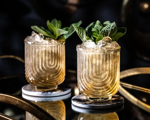 Miniatura 3 de GLASSIQUE CADEAU Vasos de cóctel vintage Art Deco Lowball Gatsby Juego de 4 vasos dobles antiguos de 13 onzas para beber whisky clásico, ginebra
