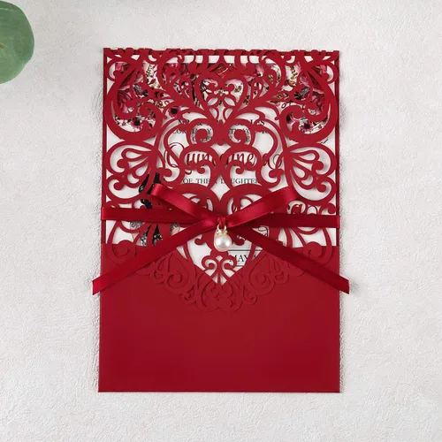 Miniatura 6 de 50 invitaciones de quinceañera personalizadas de 5x7.2 pulgadas, corte calado mediante láser, color rojo, con tarjetas RSVP y sobres, y banda
