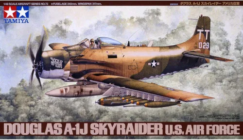 Miniatura 3 de Tamiya 61073 1/48 Douglas A-1J Skyraider USAF Kit de avión modelo de plástico