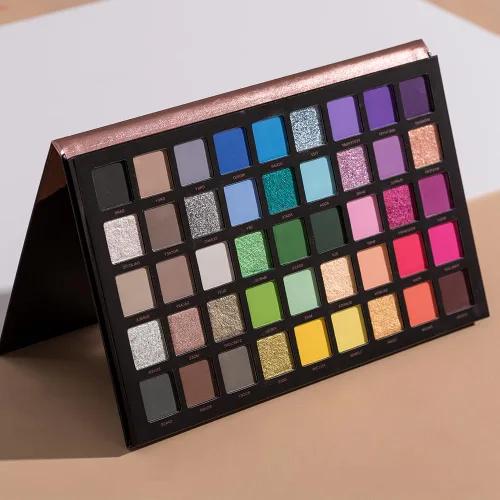 Miniatura 9 de Bold Dimensions Paleta de sombras de ojos, 45 tonos de mate, brillo y purpurina en morado, verde, amarillo, rosa y gris, alto pigmento, duradero