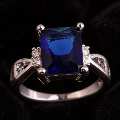 Miniatura 9 de Anillo solitario chapado en plata 925 con circonita cúbica de amatista artificial para mujer