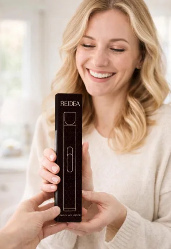 Miniatura 8 de REIDEA Encendedor eléctrico de regalo para los amantes de las velas, resistente al viento, sin llama, recargable por USB, encendedor retráctil