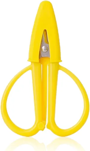 Miniatura 10 de Juego de 3 mini tijeras – Tijeras pequeñas de viaje con tapa, tijeras portátiles para costura, manualidades e hilo, colores surtidos