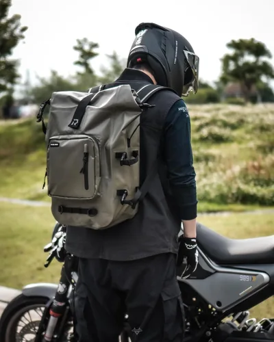 Miniatura 2 de RIDEIRON Mochila impermeable para motocicleta, bolsa seca con cierre superior enrollable para kayak, viajes, surf, canotaje, pesca, campamento Oliva