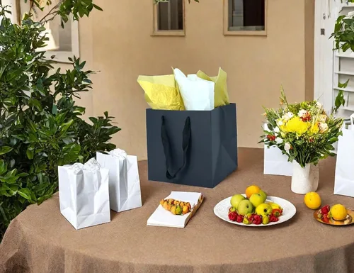 Miniatura 6 de JUNESHE Bolsas de regalo cuadradas pequeñas con papel de seda, color negro, paquete de 2, 5.9 pulgadas Bolsas de papel con asas para cumpleaños