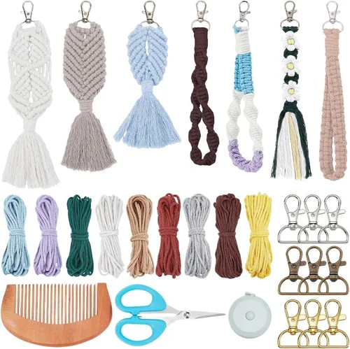 Miniatura 10 de INFUNLY Juego de 4 llaveros de macramé con forma de corazón, mini llaveros de macramé estilo bohemio para bolsas de macramé, colgantes de corazón