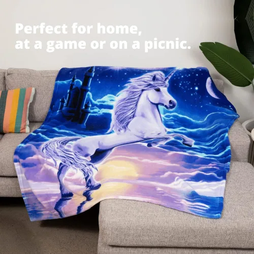 Miniatura 9 de Dawhud Direct Manta Decorativa de Unicornio - 50x60 Pulgadas Manta de Vellón de Unicornio Suave y Felpa para Niñas y Niños - Acogedora Manta I Reino