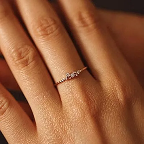 Miniatura 7 de Taoqiao - Anillos simples chapados en oro de 18 quilates para niñas, adolescentes, con piedras blancas, anillo de eternidad, anillo de boda, chapado