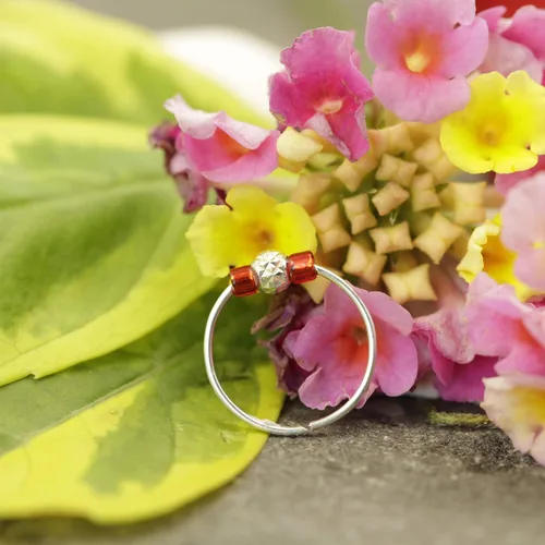 Miniatura 3 de Variedad de aretes de aro para cartílago
