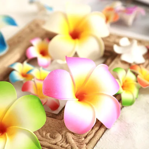 Miniatura 4 de 10 pinzas de flores hawaianas de plumeria hawaiana, pasadores de pelo para fiesta en la playa, horquillas artificiales de flores tropicales