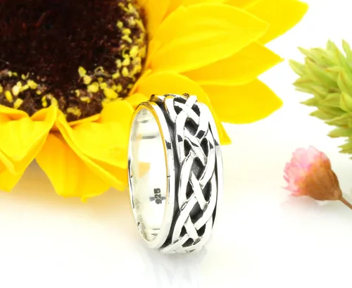 Miniatura 2 de Anillo de boda y compromiso de plata de ley con diseño celta de 0.315in (tamaño 4 a 14)