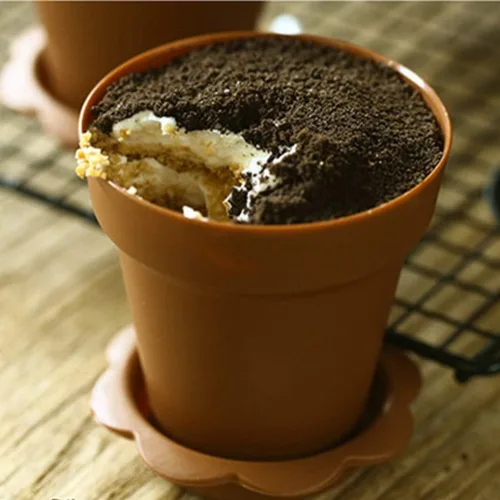 Miniatura 6 de Housoutil Macetas de postre, paquete de 20 con tapas, mini cucharas de pala y bandeja inferior de plástico para tartas de suciedad, helado, yogur